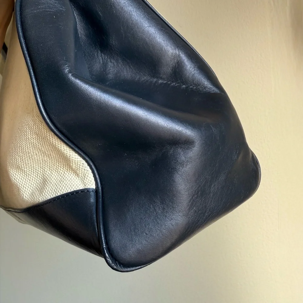 Tory Burch Navy Blue and Canvas Cream Women's Tote Bag